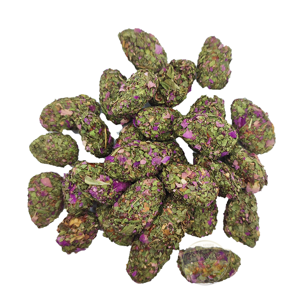 Amandes caramélisées enrobées de verveines et roses séchées de M'gouna