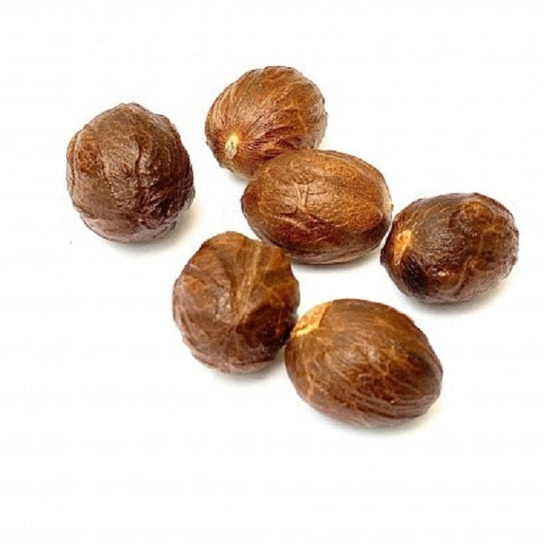 Noix De Muscade Entière الكوزة