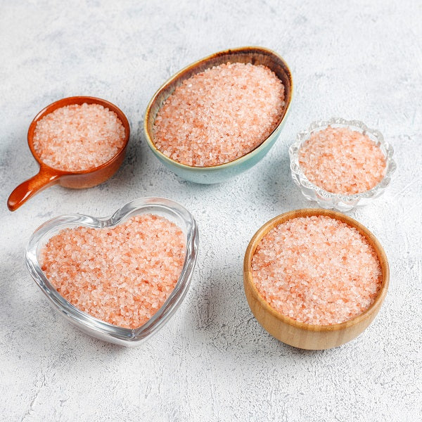 https://www.goji.ma/cdn/shop/products/himalayan-pink-salt-top-view.jpg?v=1703108809&width=1445